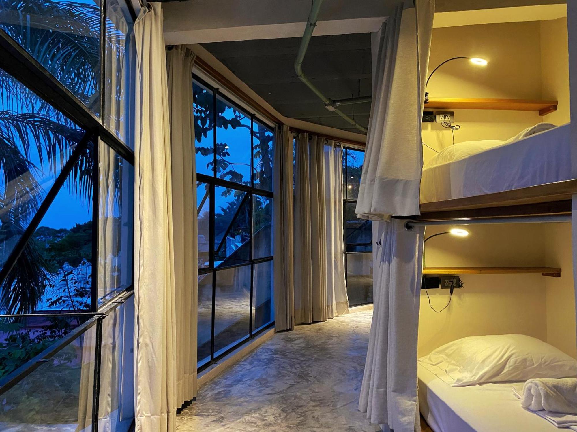 Elmar Hostel Бакалар Екстер'єр фото